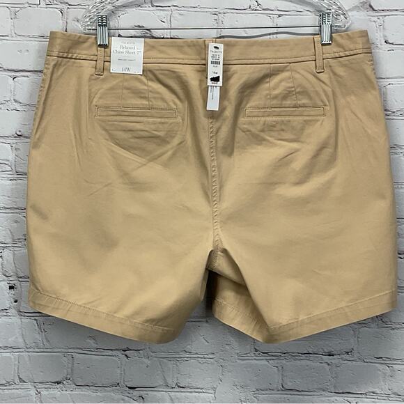 Talbots Shorts Women's Size 14W Khaki Relaxed Chino Vacation Beach Travel Casual - Picture 11 of 11